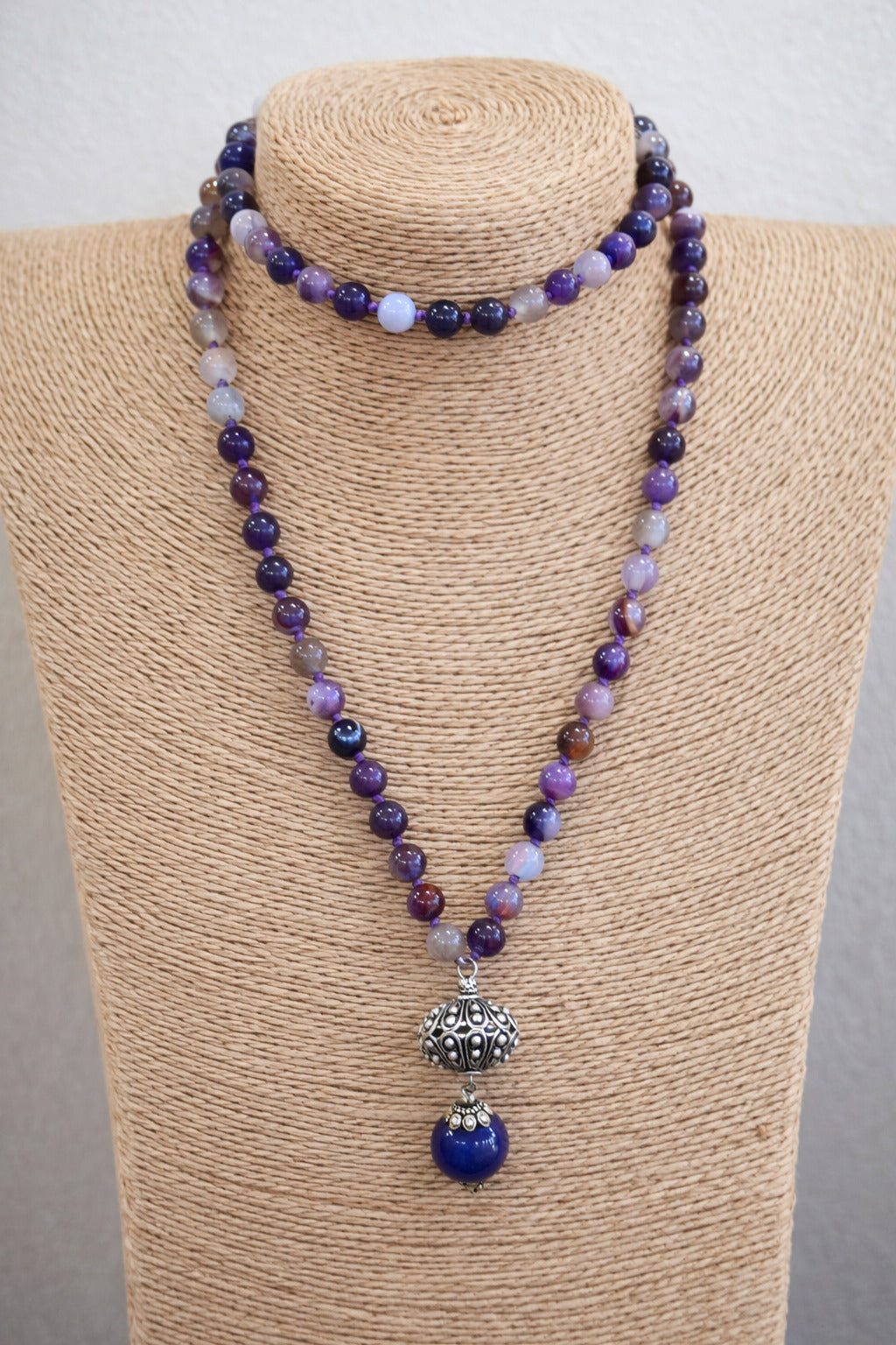 Collana Agata Viola - Su Coccu e Bottone Sardo