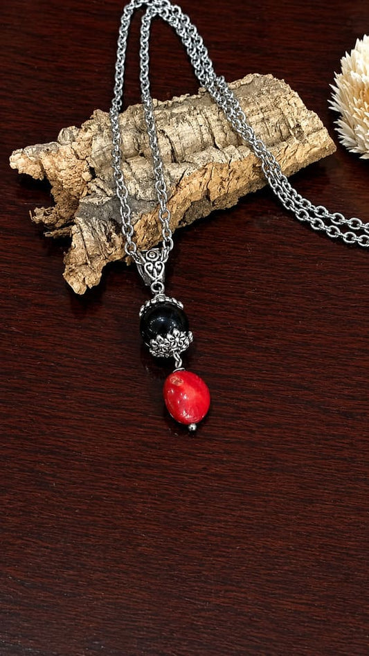 Collana Su Coccu e Corallo irregolare