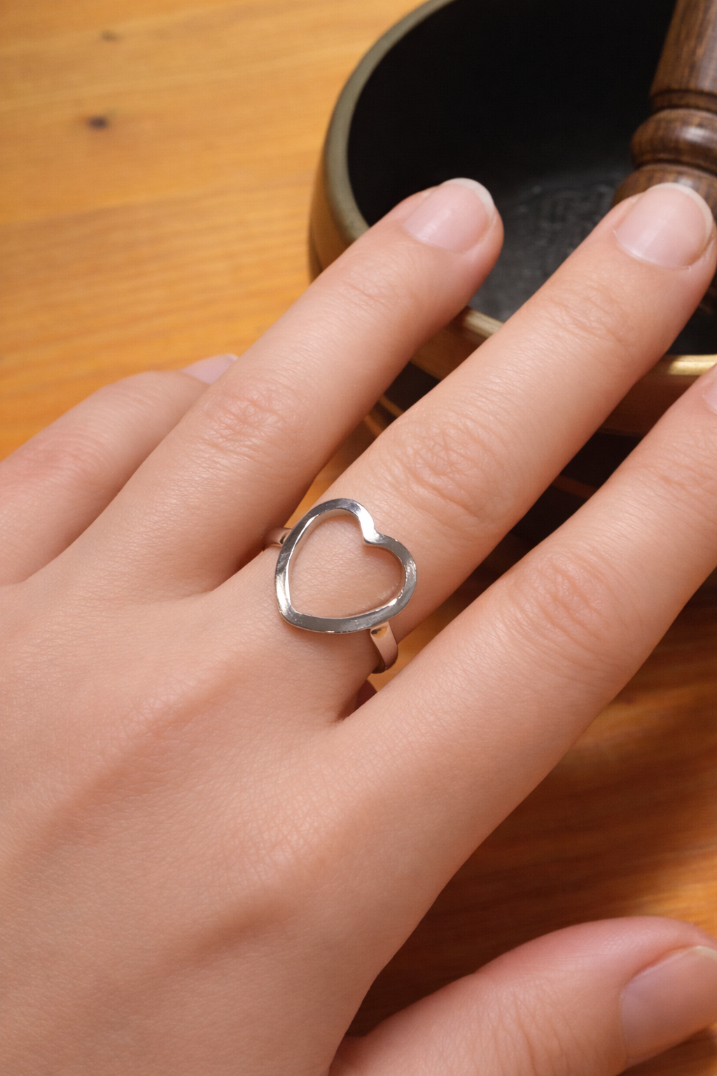 Anello a Cuore aperto