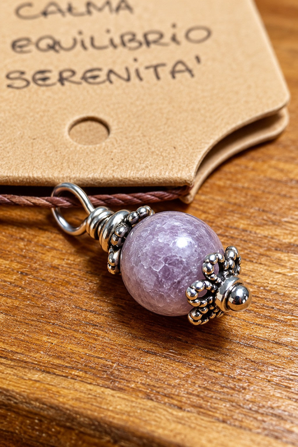 Dettaglio della pietra Lepidolite